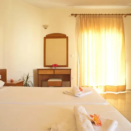 Semiramis Aparthotel 2*