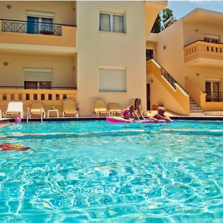 Hotel apartamentowy Semiramis 2*