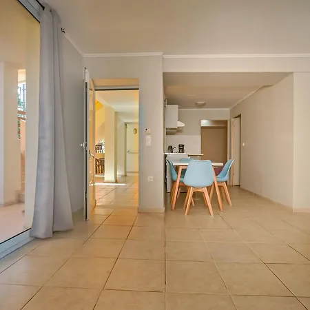 Hotel apartamentowy Semiramis Agioi Apostoli (Crete)